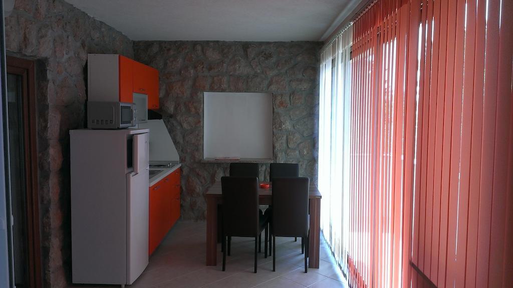 Apartments Hana Стариград-Пакленица Стая снимка